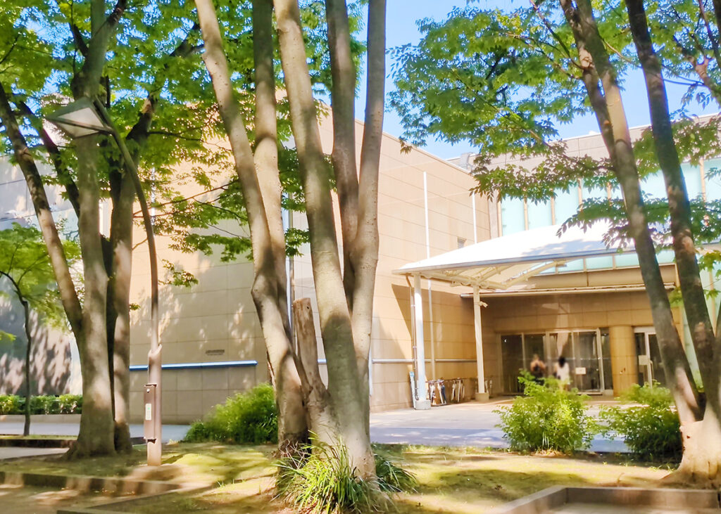 上野の森美術館