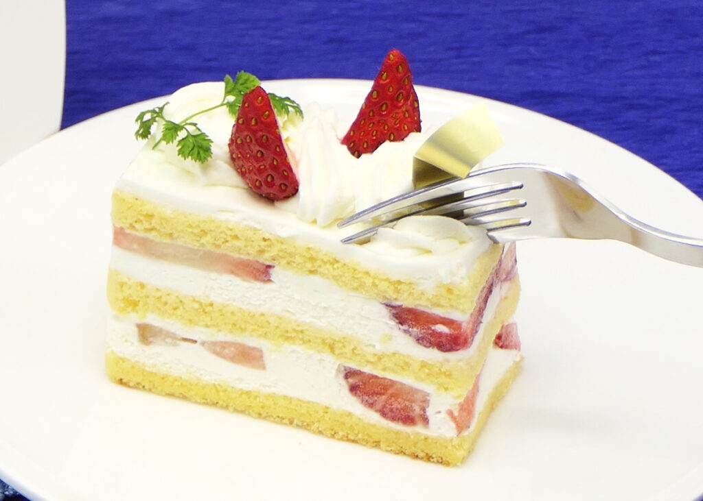 フラクタス チホク会 ショートケーキ いちご