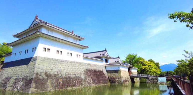 駿府城公園の東御門・巽櫓