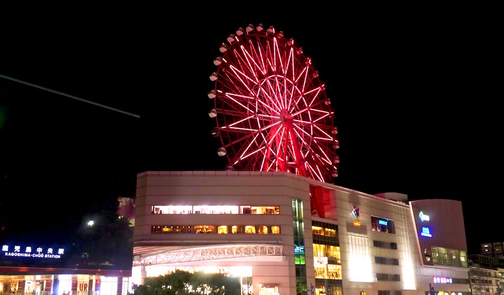 鹿児島中央駅の夜の様子
